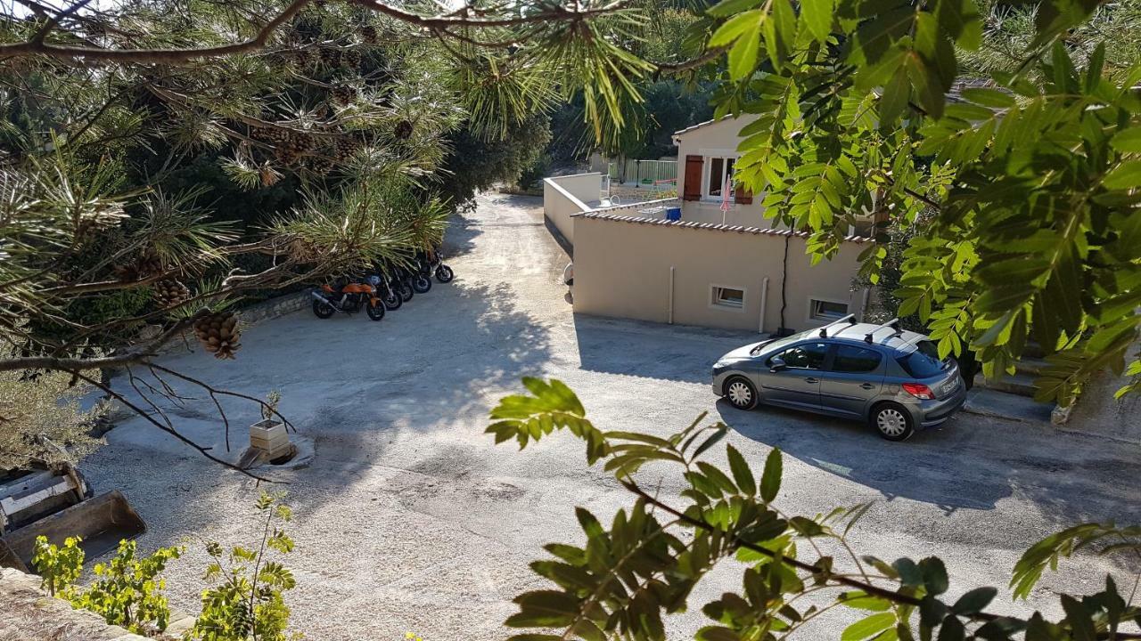 Chambre Pour Cyclistes Au Mt Ventoux Le Barroux Eksteriør bilde